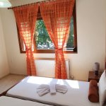 Jota Apartman ***** (Medencés)