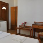 Loutro Bungalók - Kinira ****