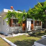 Loutro Bungalók - Kinira ****