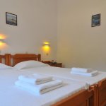 Loutro Bungalók - Kinira ****