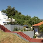 Salonikos Stúdió ****